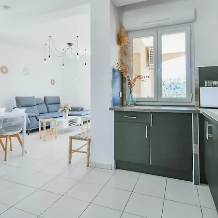 Résidence De Luxe 4 étoiles à Pietralba, 4 Piscine Chauffée Balagne * Pietralba