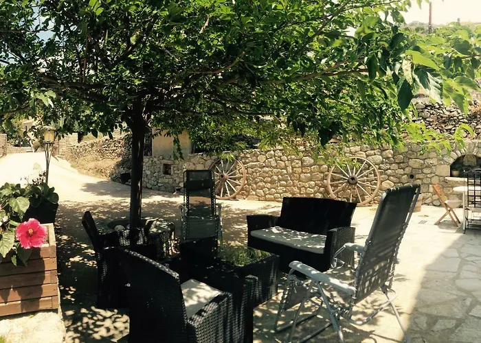 Lägenhet De Luxe 4 Etoiles A Pietralba, 4 Piscine Chauffee Balagne *