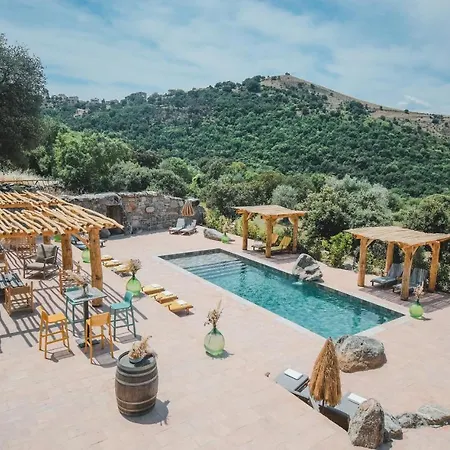 De Luxe 4 Etoiles A Pietralba, 4 Piscine Chauffee Balagne Appartement Pietralba