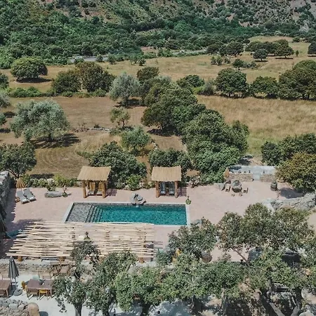 De Luxe 4 Etoiles A Pietralba, 4 Piscine Chauffee Balagne Lägenhet