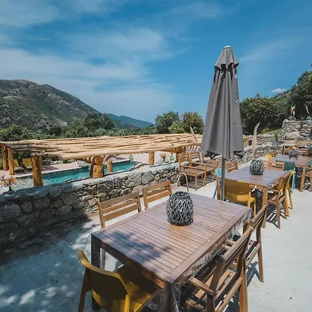 Appartement De Luxe 4 Etoiles A Pietralba, 4 Piscine Chauffee Balagne