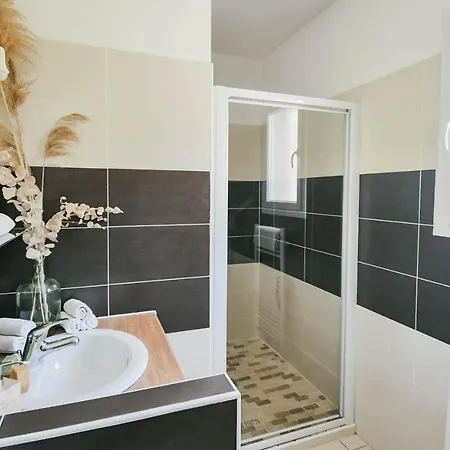 Lägenhet De Luxe 4 Etoiles A Pietralba, 4 Piscine Chauffee Balagne *