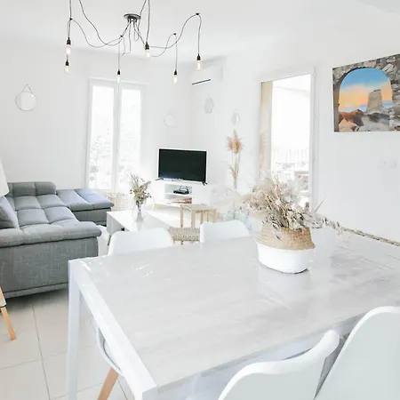Résidence De Luxe 4 étoiles à Pietralba, 4 Piscine Chauffée Balagne * Pietralba