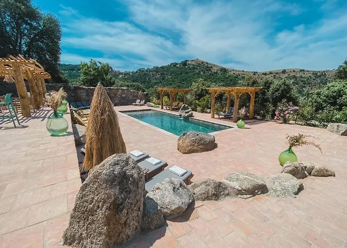 De Luxe 4 Etoiles A Pietralba, 4 Piscine Chauffee Balagne * Pietralba