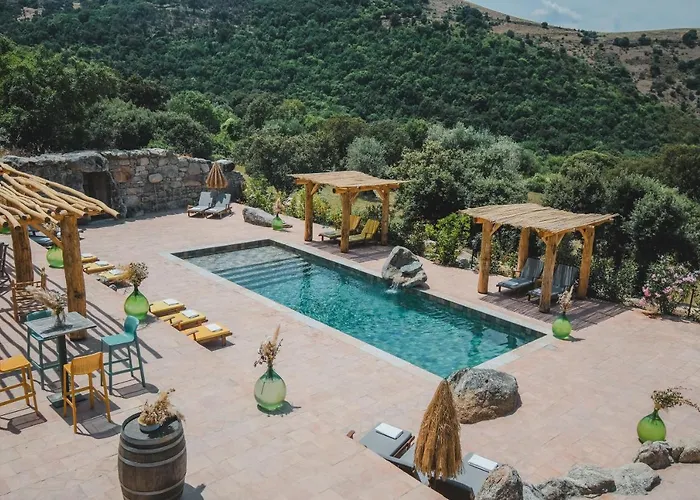 De Luxe 4 Etoiles A Pietralba, 4 Piscine Chauffee Balagne Lejlighed