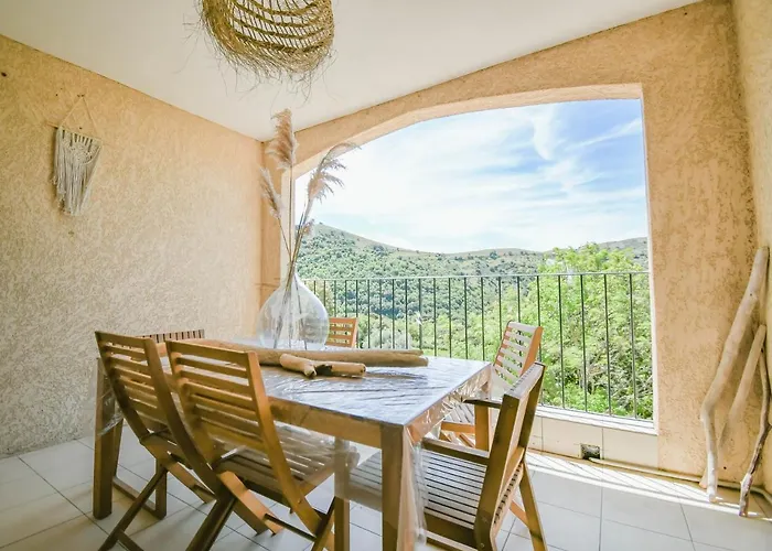 Apartment De Luxe 4 Etoiles A Pietralba, 4 Piscine Chauffee Balagne