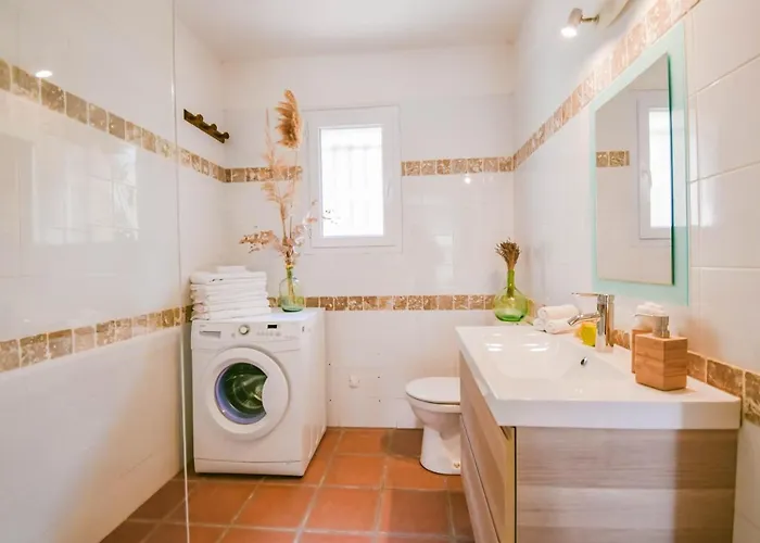 Apartment De Luxe 4 Etoiles A Pietralba, 4 Piscine Chauffee Balagne Pietralba