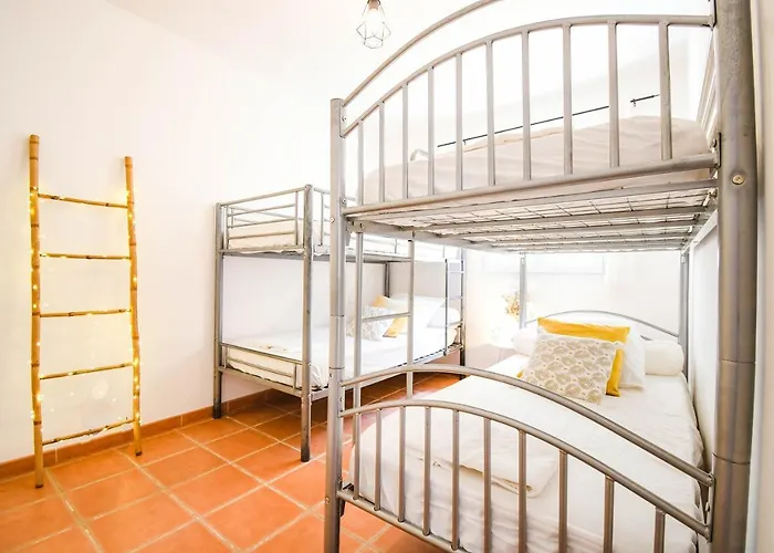 Apartment De Luxe 4 Etoiles A Pietralba, 4 Piscine Chauffee Balagne