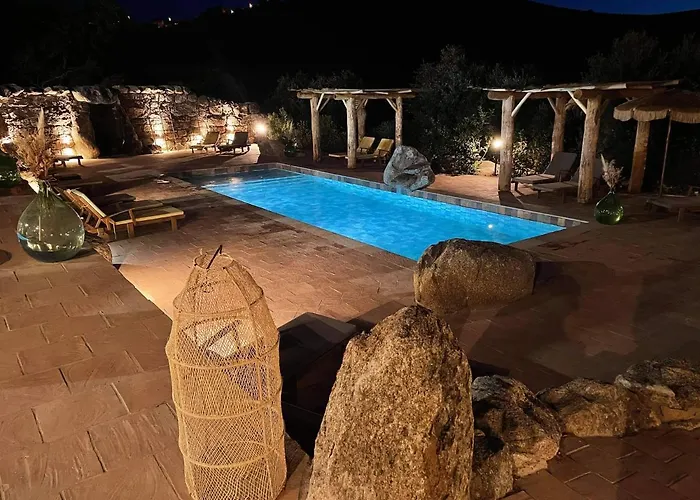 De Luxe 4 Etoiles A Pietralba, 4 Piscine Chauffee Balagne Lejlighed *